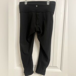 lululemon athletica Black crop Leggings